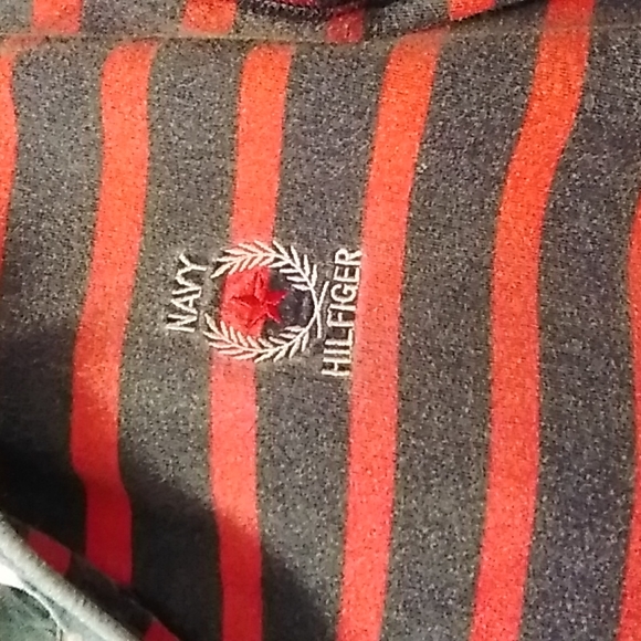 Mens Tommy Hilfiger short sleeved Polo shirt, size Medium, red and navy stripes - Picture 3 of 3